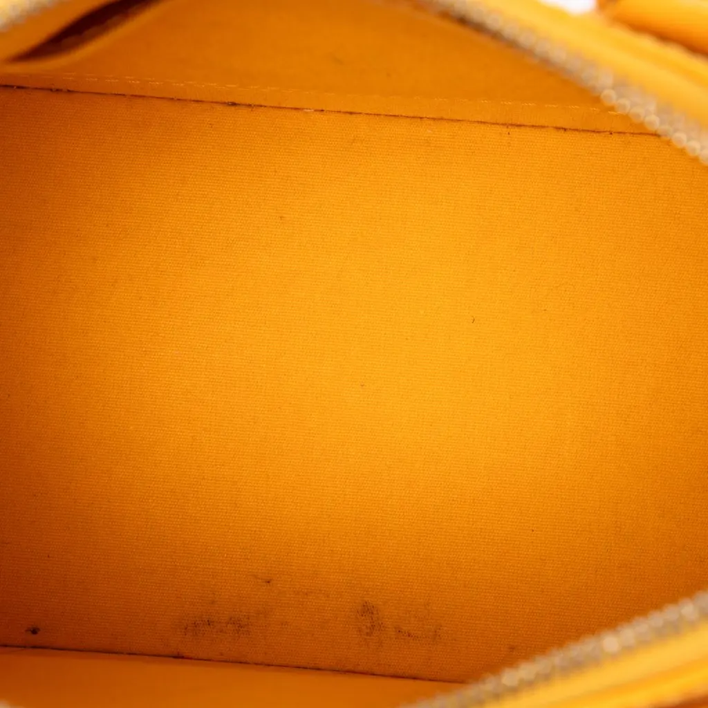 Louis Vuitton Monogram Vernis Alma BB Yellow Leather Very good - Model View