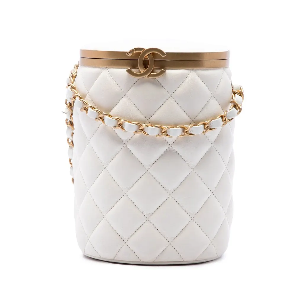 Chanel Small Quilted Lambskin Crown Box Bag White Leather Very good - Front View