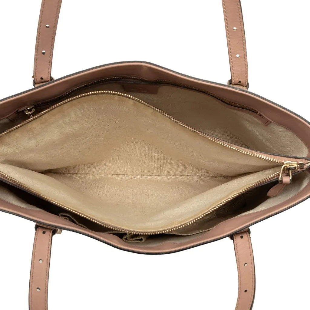 Gucci Patent Microguccissima Nice Tote Pink Leather Very good - Model View