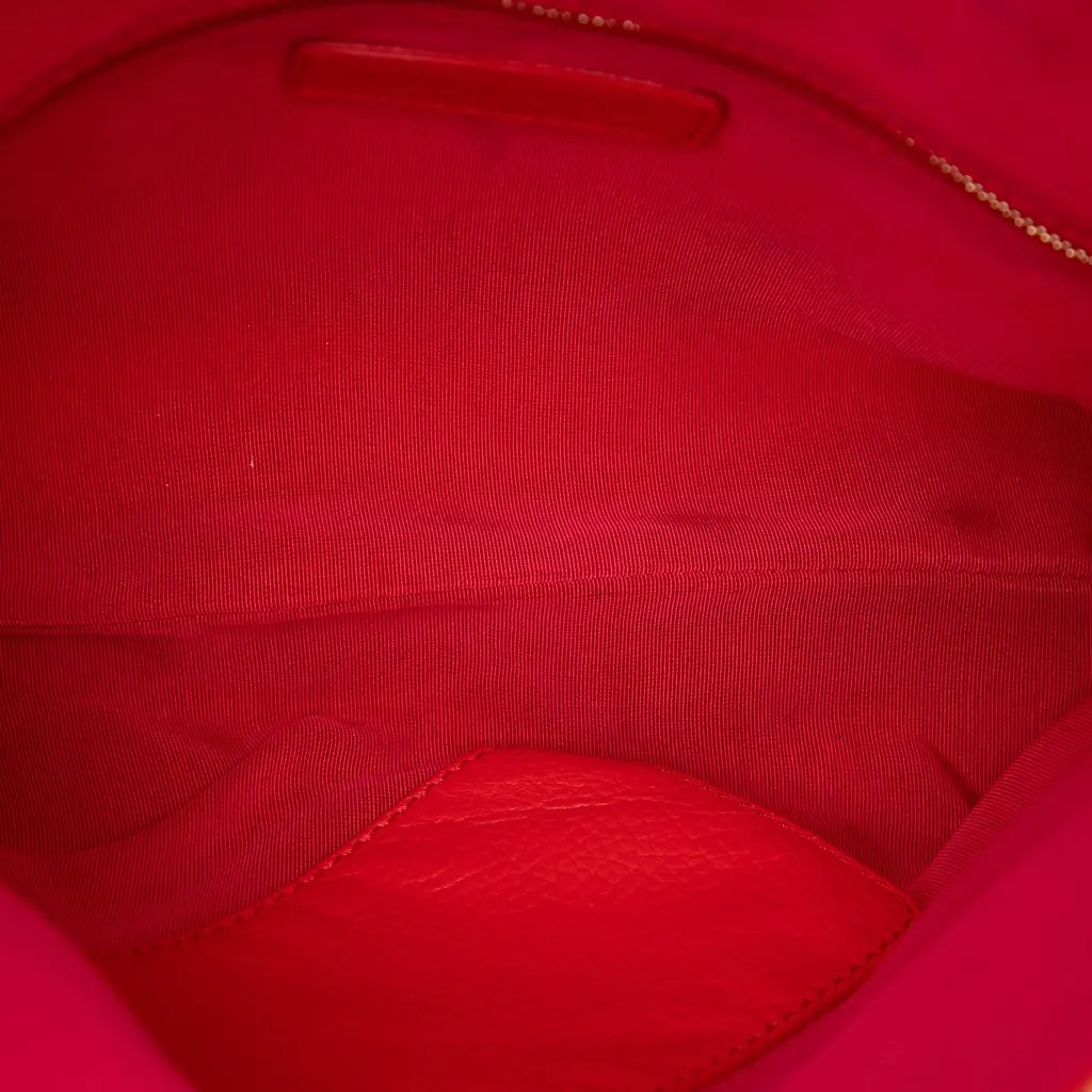 Burberry PVC Prorsum Petal Crossbody Red Plastic Very good - Model View