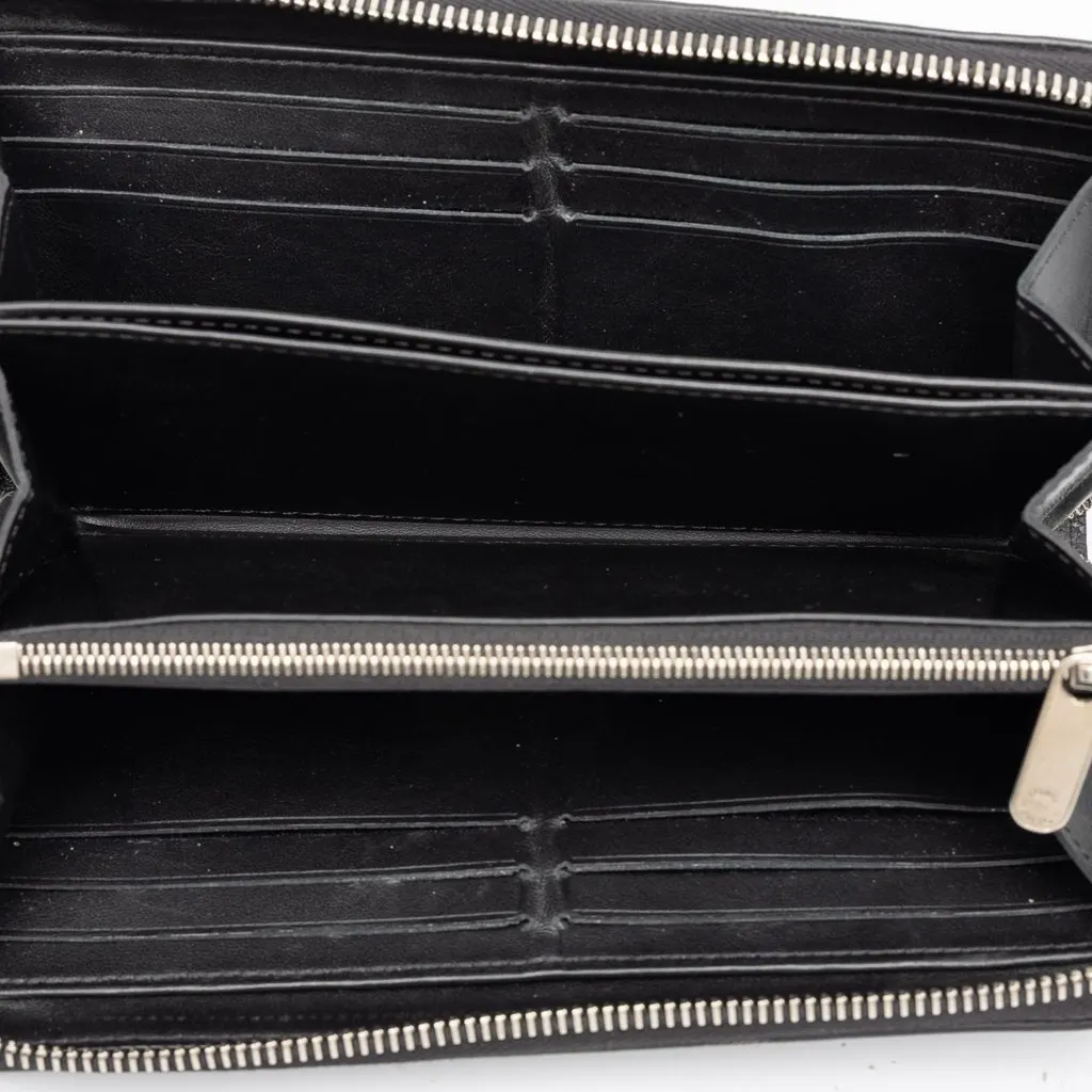 Louis Vuitton Monogram Mahina Zippy Long Wallet Black Leather Very good - Model View