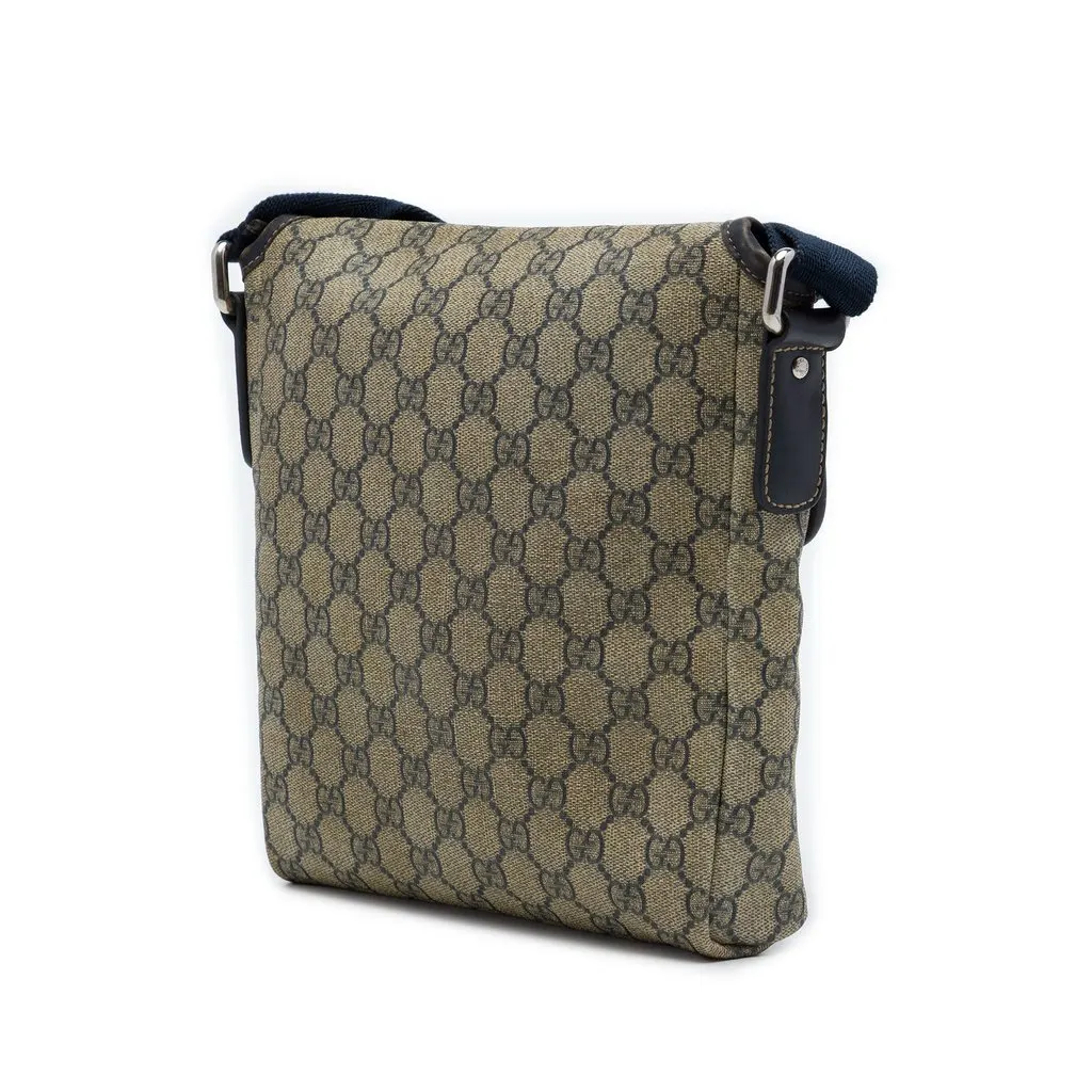 Gucci GG Supreme Crossbody Beige Canvas Very good - Back View
