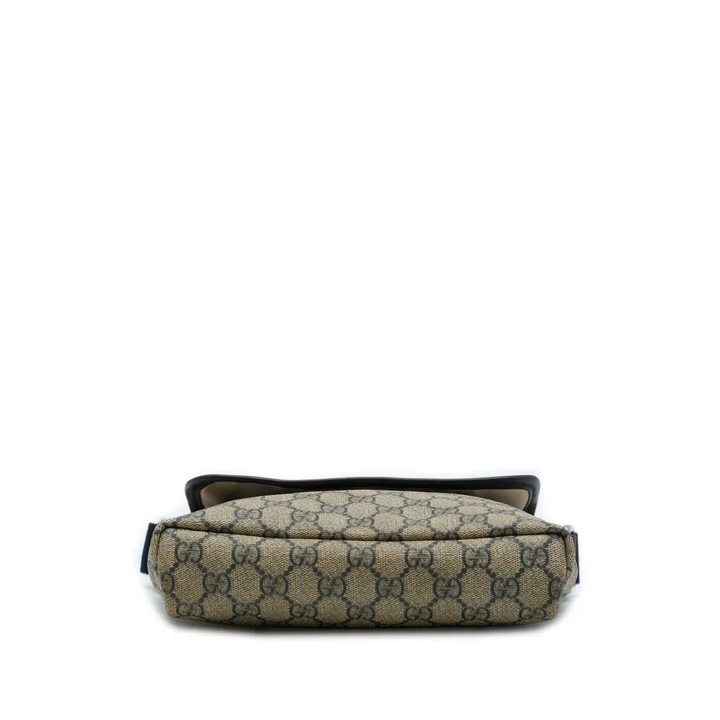 Gucci GG Supreme Crossbody Beige Canvas Very good - Inside View
