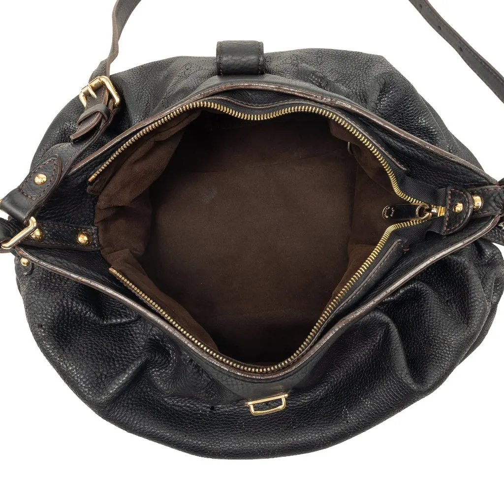 Louis Vuitton Monogram Mahina XS Black Leather Very good - Model View