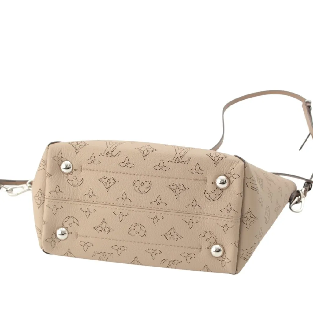 Louis Vuitton Monogram Mahina Hina PM Beige Leather Very good - Box View