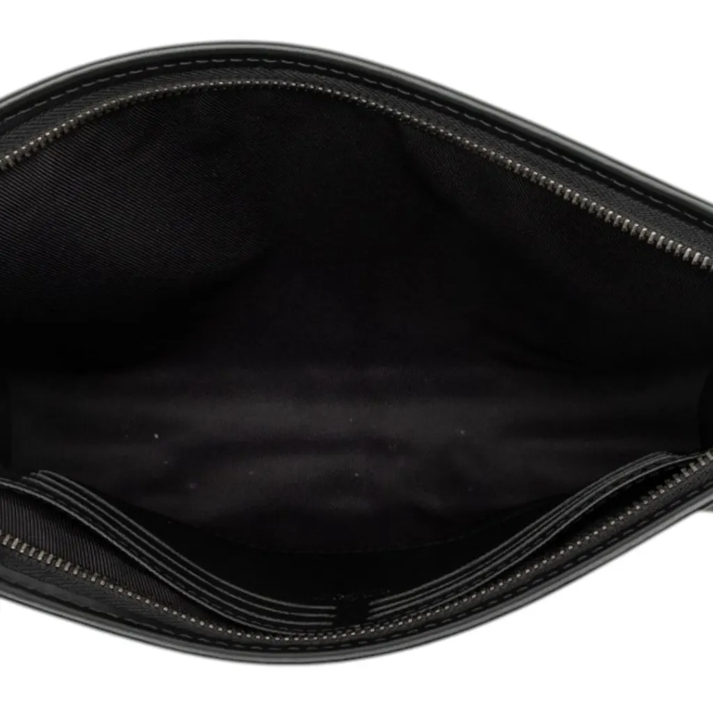 Louis Vuitton Monogram Eclipse Pochette Voyage MM Black Very good - Model View