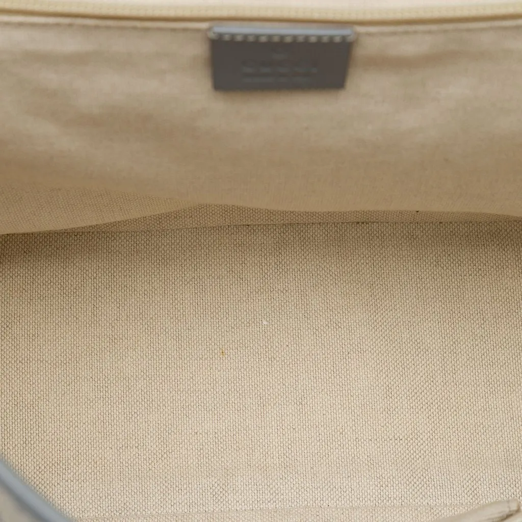 Gucci GG Supreme and Calfskin Flap Crossbody Beige Canvas Good - Model View