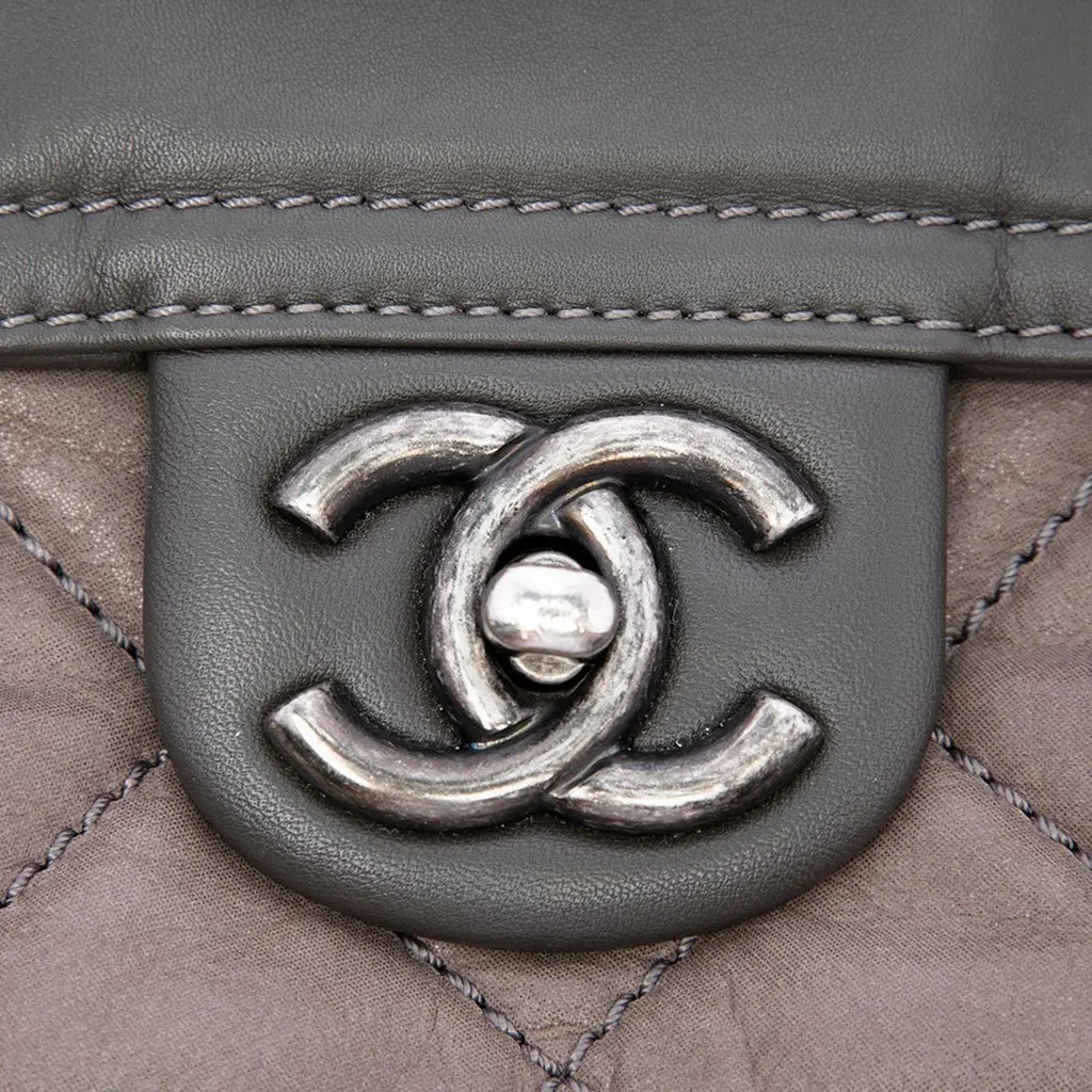 Chanel Jumbo Quilted Iridescent Calfskin In the Mix Double Flap Brown Leather Very good - Box View