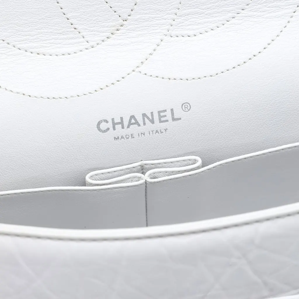 Chanel Quilted Aged Calfskin Reissue 2.55 Double Flap 227 White Leather Very good - Box View