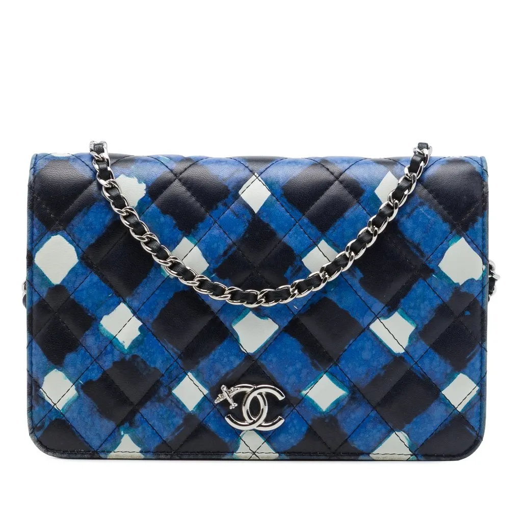 Chanel Airline Quilted Lambskin Wallet on Chain Black Leather Very good - Front View