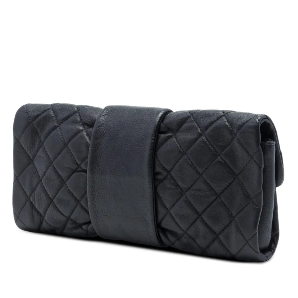 Chanel Quilted Sheepskin Reissue 2.55 Flap Clutch Black Leather Very good - Back View