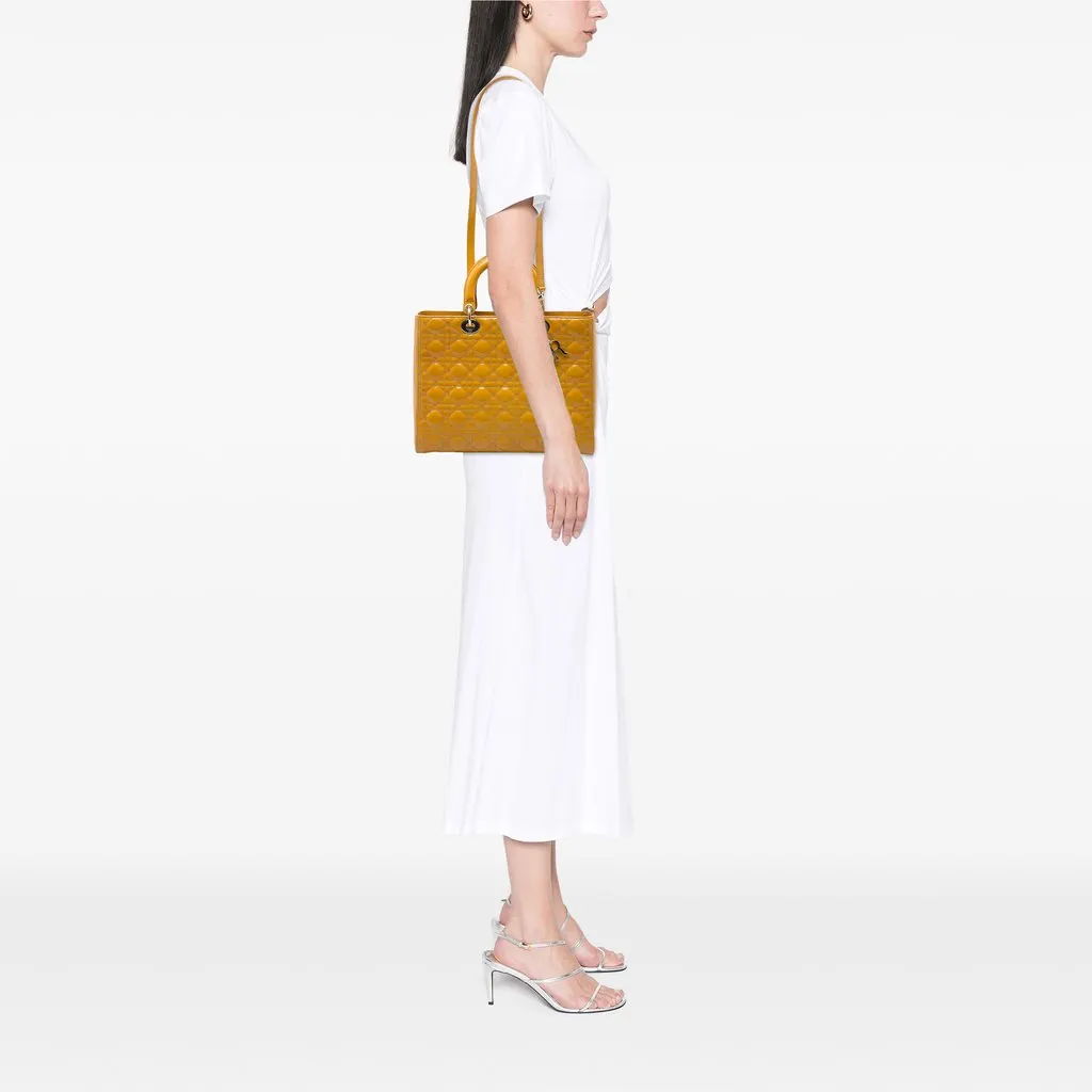 Dior Large Patent Cannage Lady Dior Yellow Leather Very good - Box View
