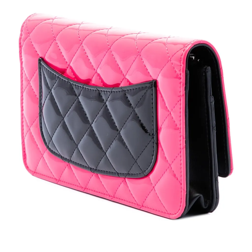Chanel CC Bicolor Quilted Patent Wallet on Chain Pink Leather Very good - Back View
