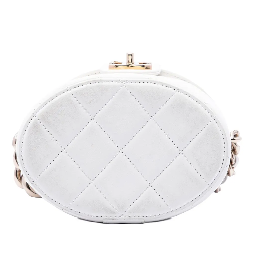 Chanel CC Quilted Lambskin Elegant Chain Vanity Case White Leather Very good - Inside View