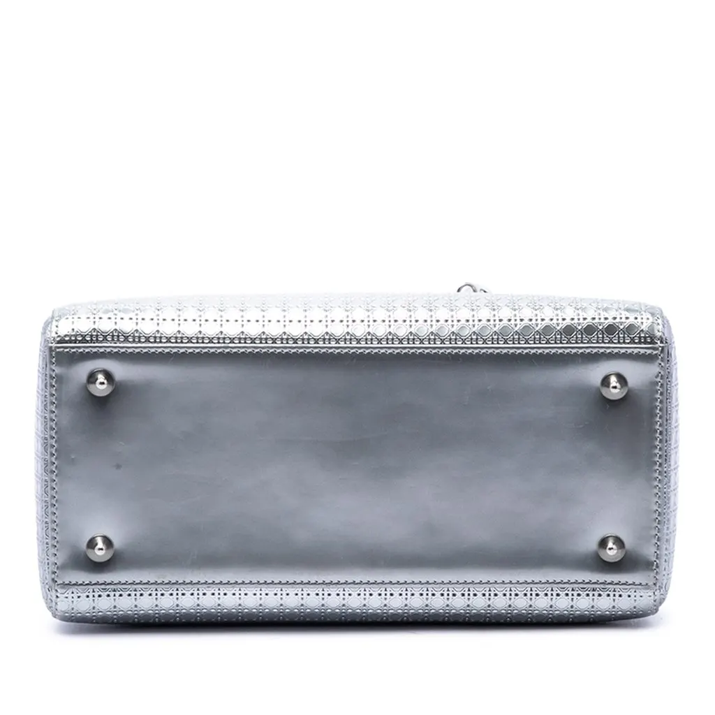 Dior Medium Metallic Patent Microcannage Lady Dior Silver Leather Good - Inside View