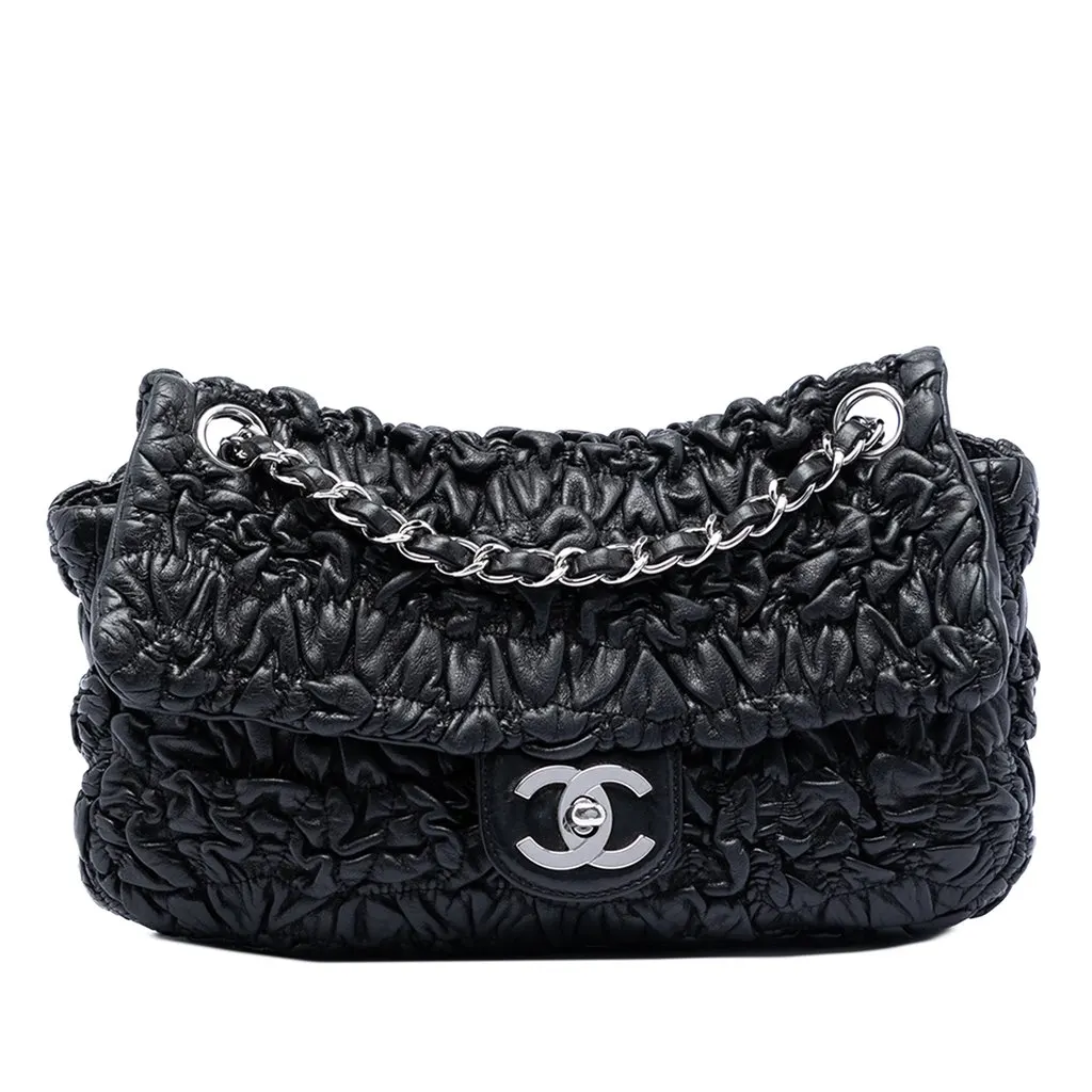Chanel Medium Ruched Lambskin Astrakhan Flap Black Leather Very good - Front View