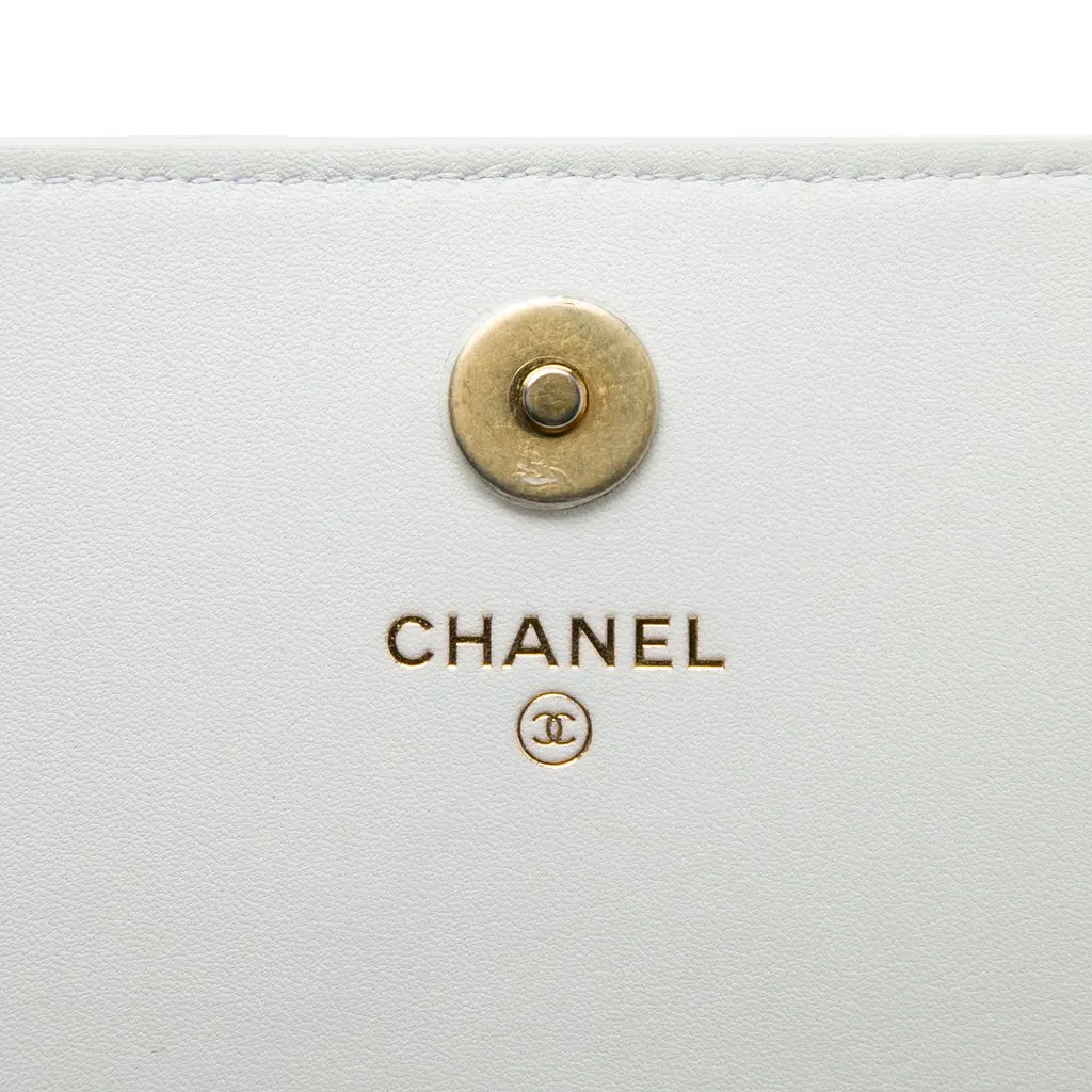 Chanel Quilted Calfskin Logo Enchained Clutch White Leather Very good - Box View