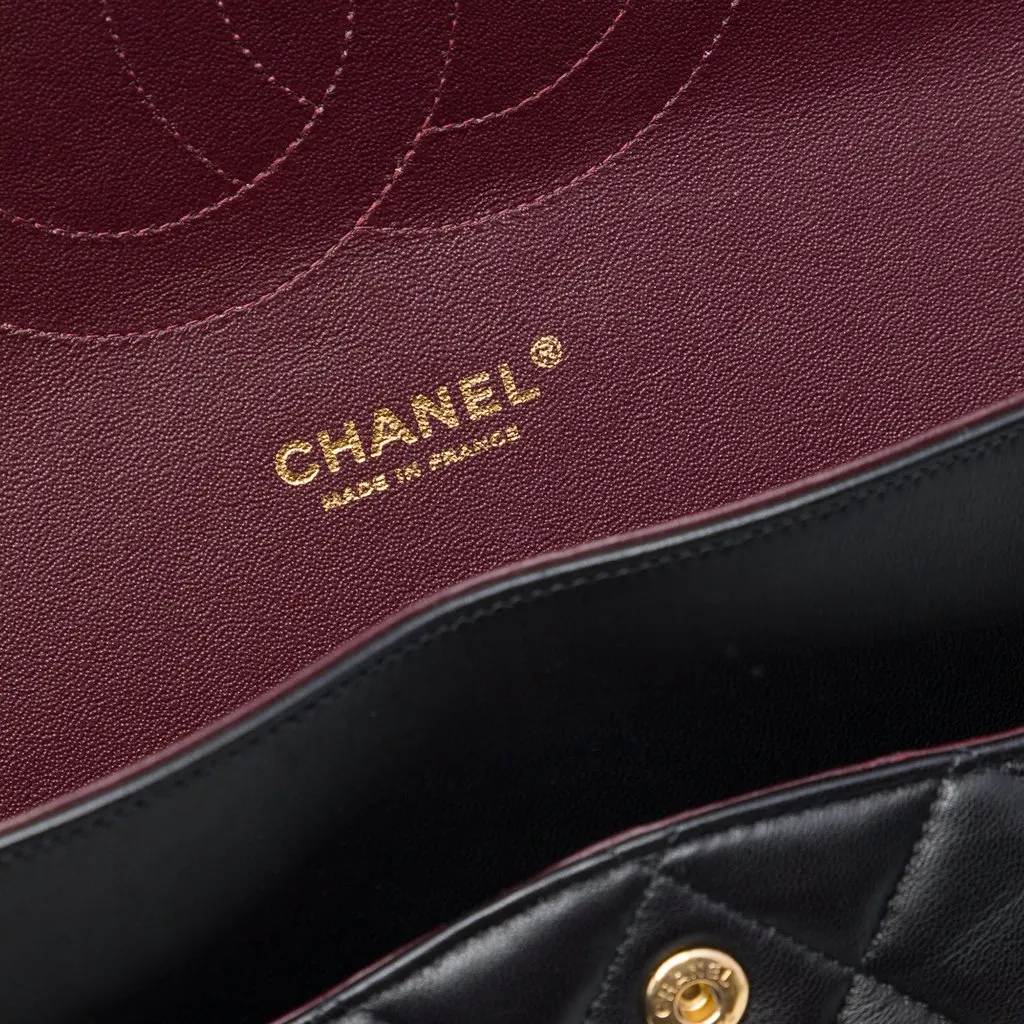 Chanel Maxi Classic Lambskin Double Flap Black Leather Very good - Box View