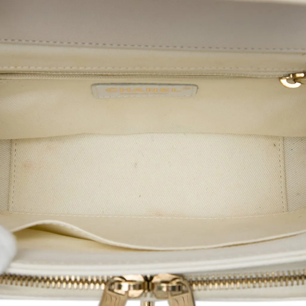 Chanel Small Quilted Caviar Business Affinity Top Handle Flap White Leather Very good - Model View