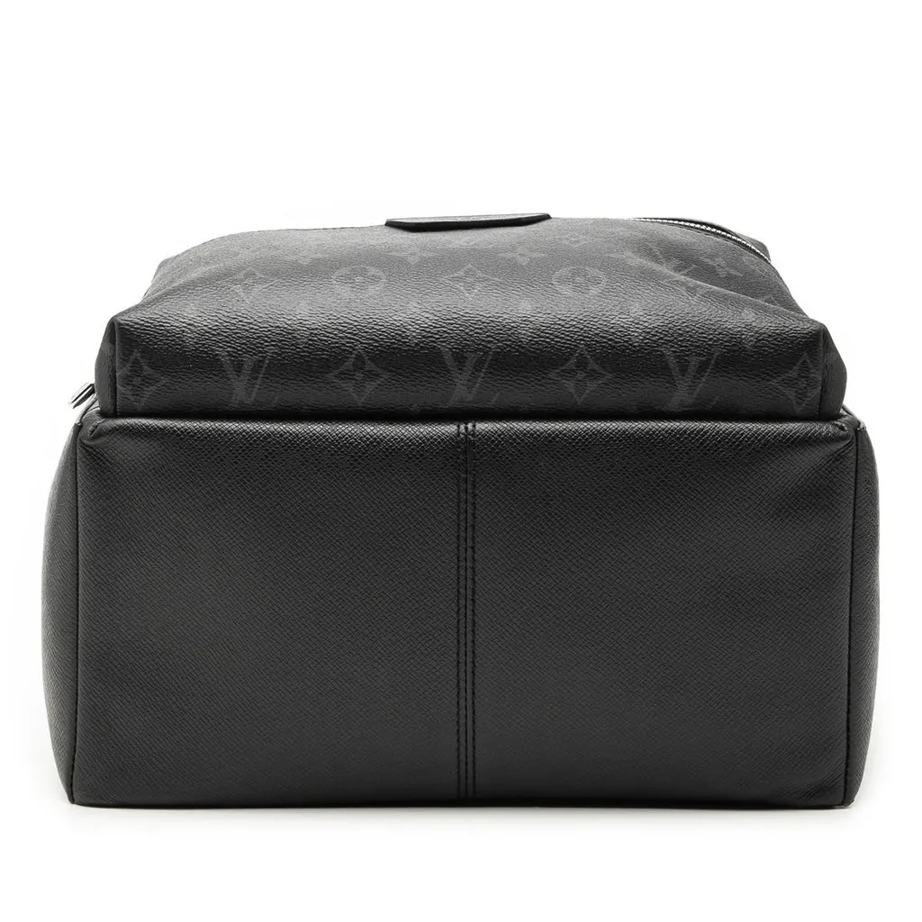 Louis Vuitton Monogram Taigarama Discovery Backpack Black Very good - Inside View