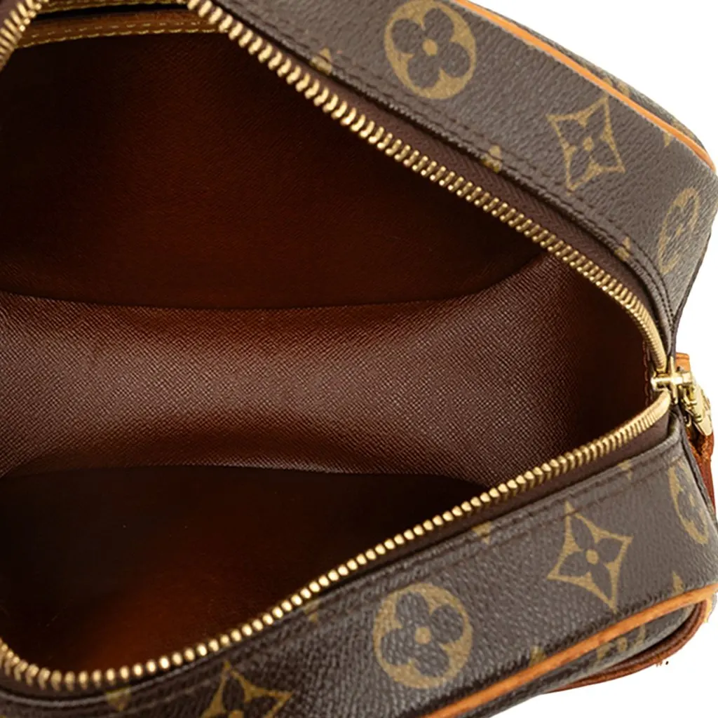 Louis Vuitton Monogram Blois Brown Canvas Good - Model View
