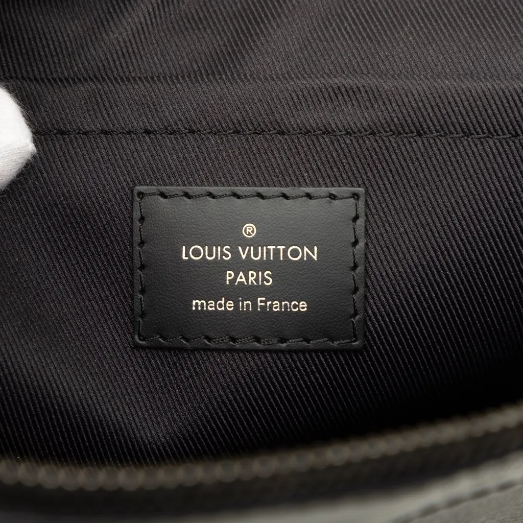 Louis Vuitton Monogram Eclipse Discovery Pochette GM Black Canvas Very good - Box View