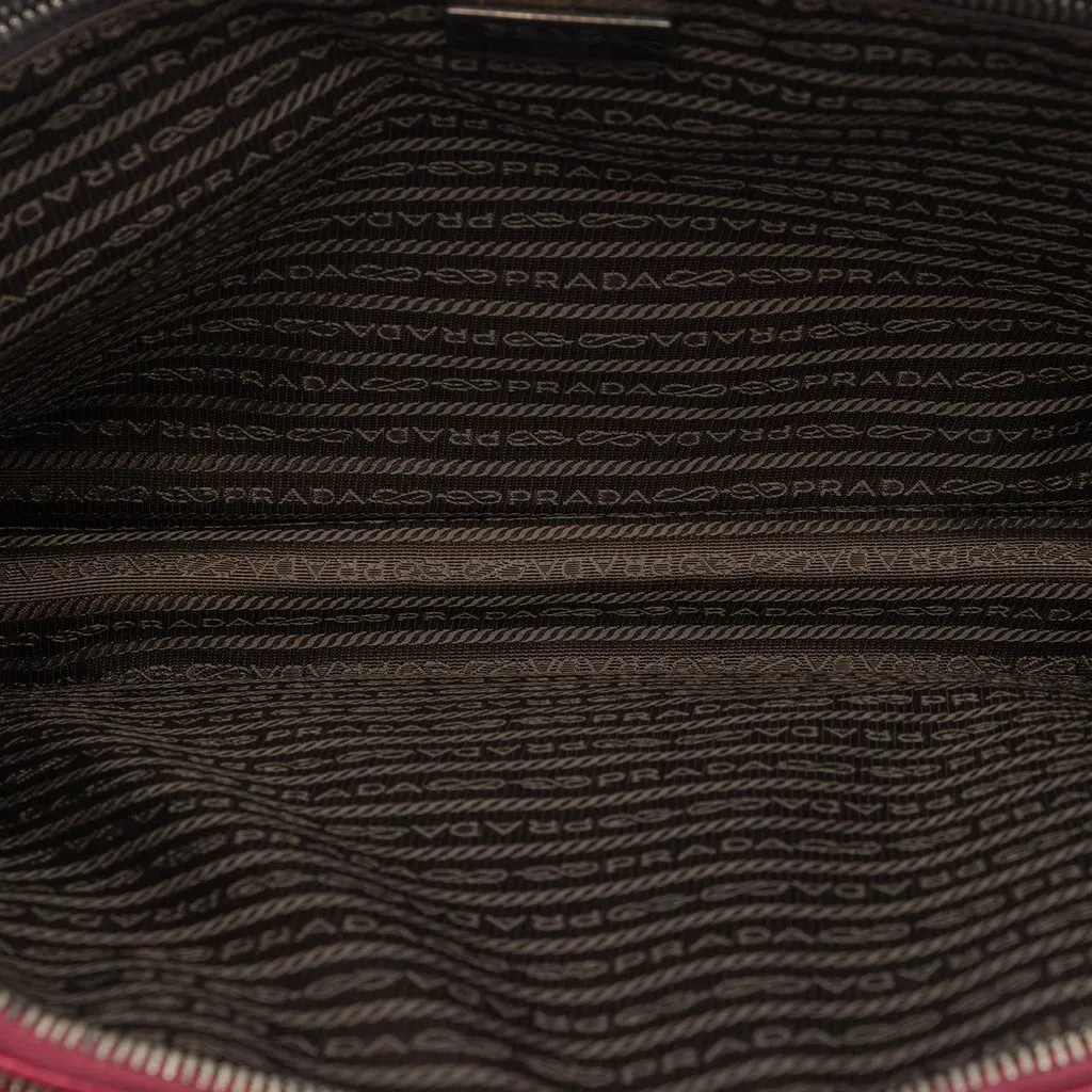 Prada Saffiano Business Bag Red Leather Very good - Model View