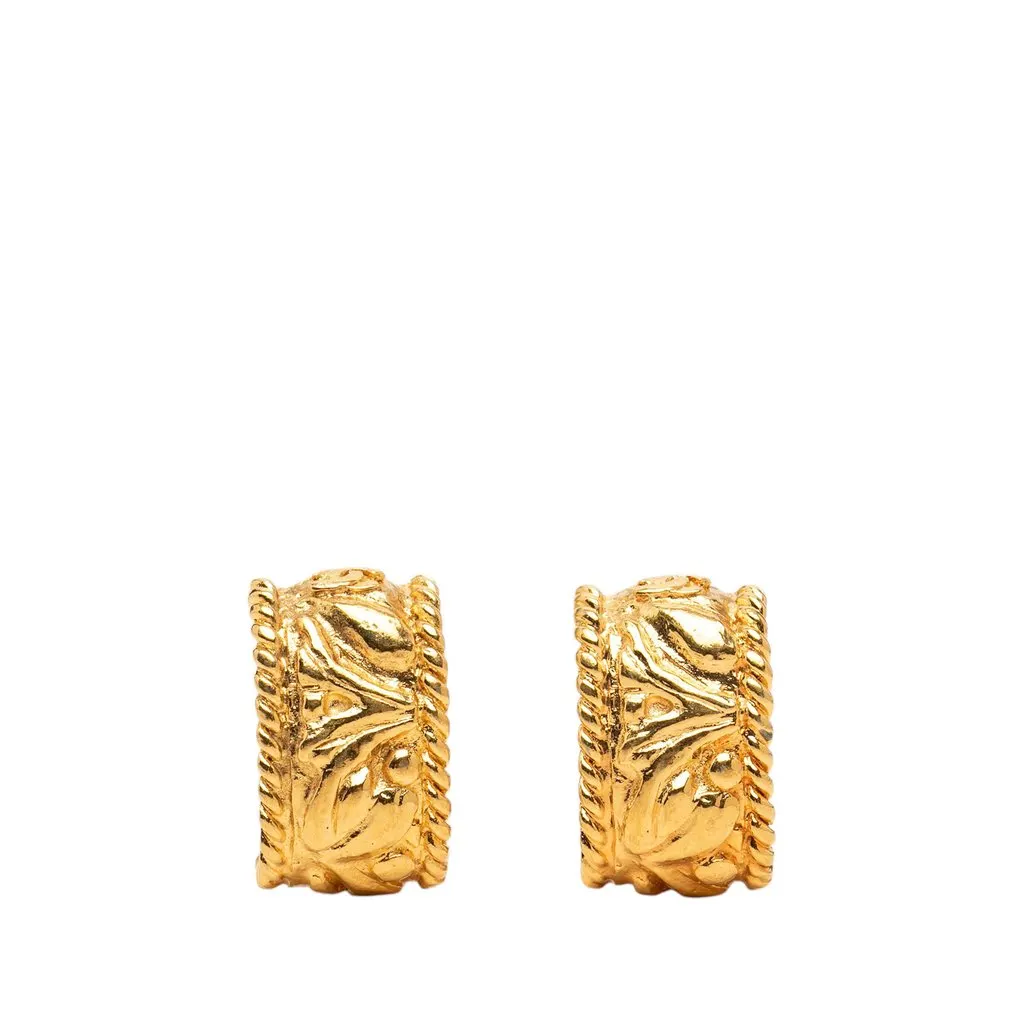 Chanel CC Gold Plated Half Hoop Clip On Earrings Gold Metal Very good - Front View