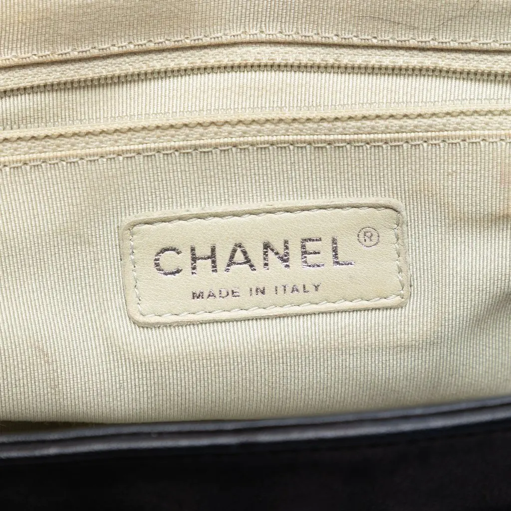 Chanel CC Quilted Lambskin Chain Around Flap Black Leather Very good - Box View