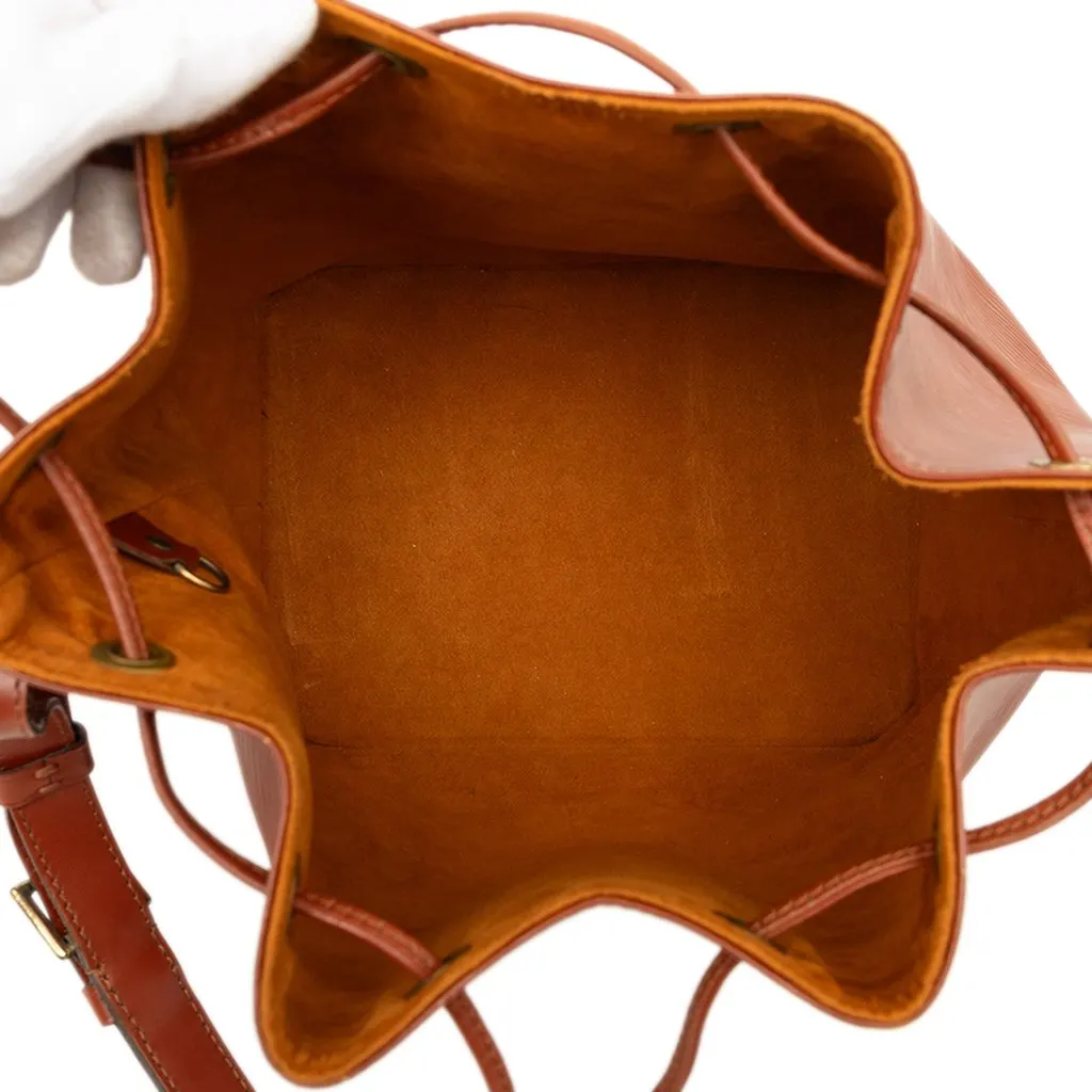 Louis Vuitton Epi Petit Noe Brown Leather Very good - Model View