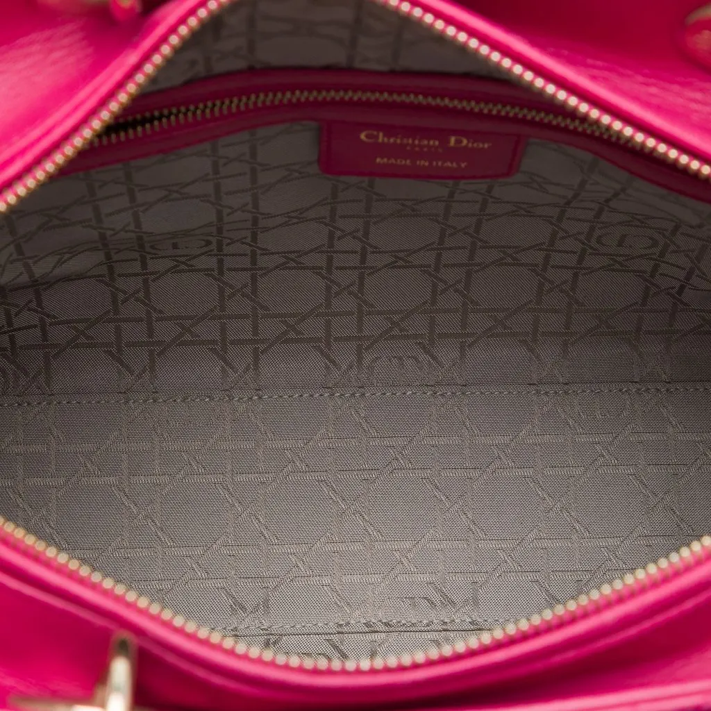 Dior Large Lambskin Cannage Lady Dior Pink Leather Very good - Model View