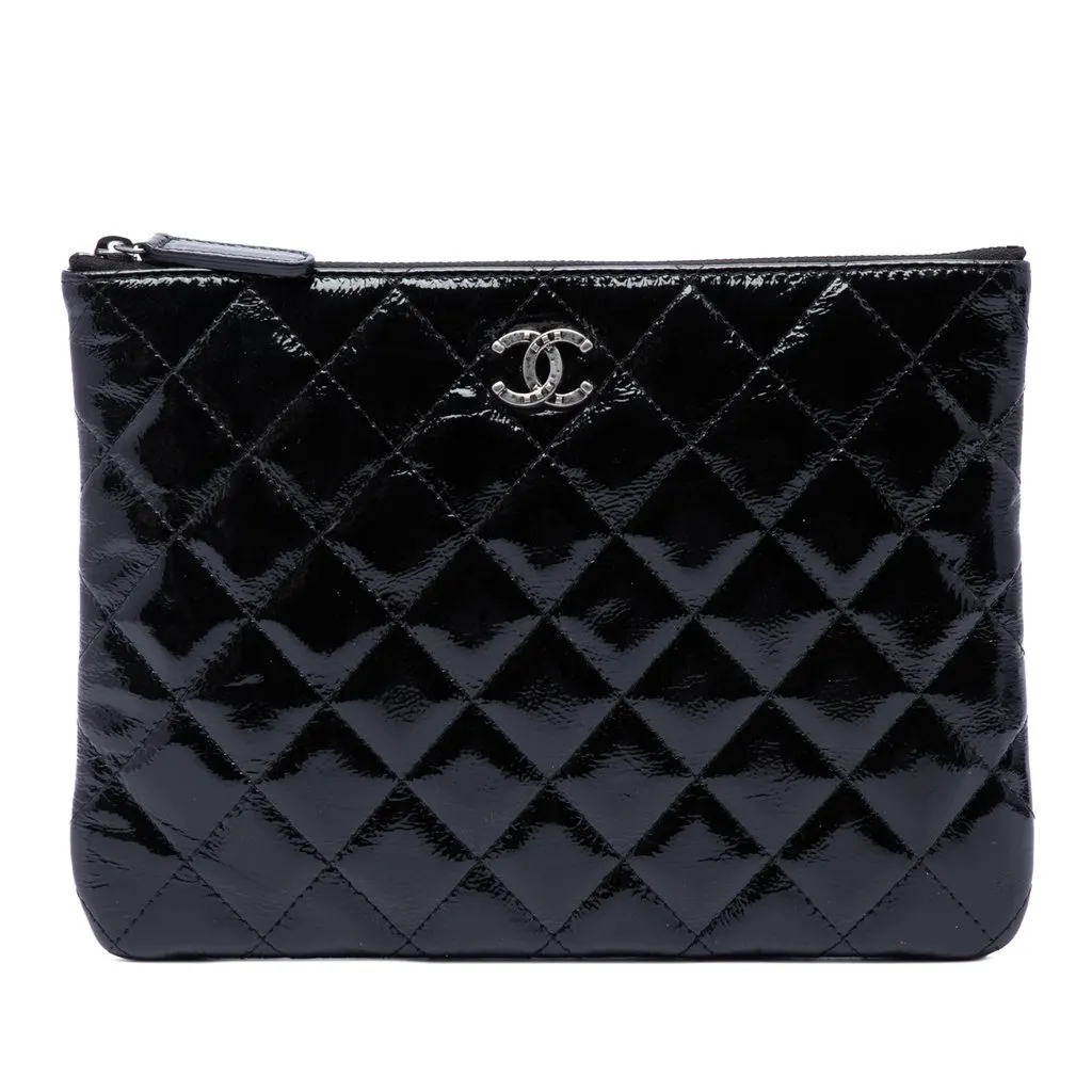 Chanel Small Quilted Crinkled Patent O Case Clutch Black Leather Very good - Front View