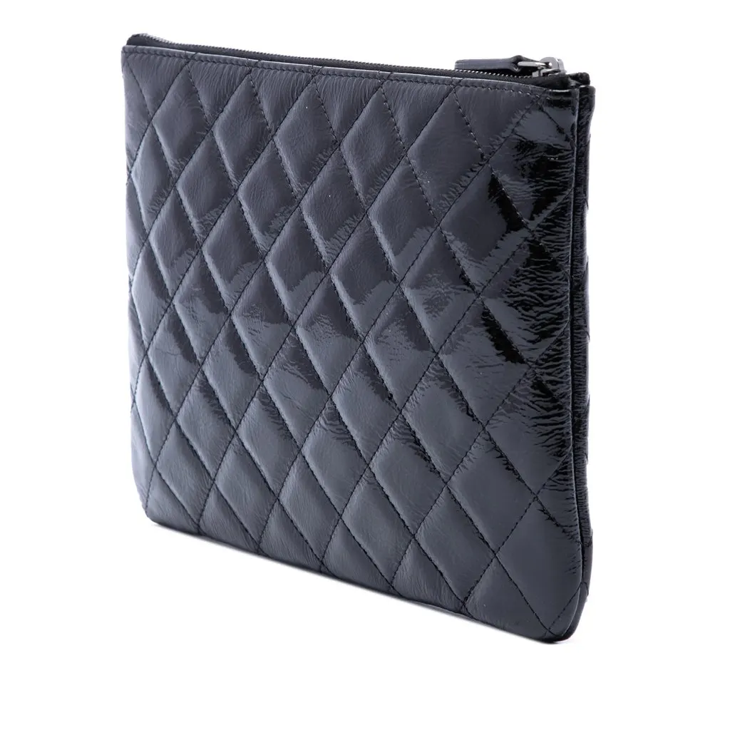 Chanel Small Quilted Crinkled Patent O Case Clutch Black Leather Very good - Back View