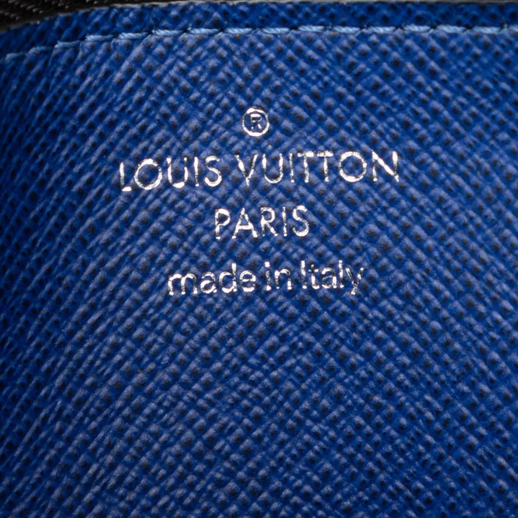 Louis Vuitton Monogram Taigarama Coin Card Holder Blue Canvas Very good - Box View