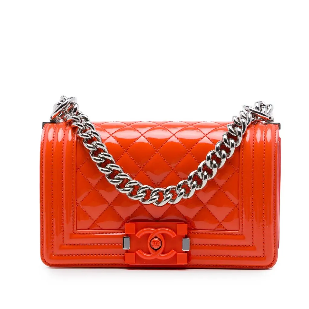 Chanel Small Quilted Patent and Acrylic Boy Flap Orange Leather Very good - Front View
