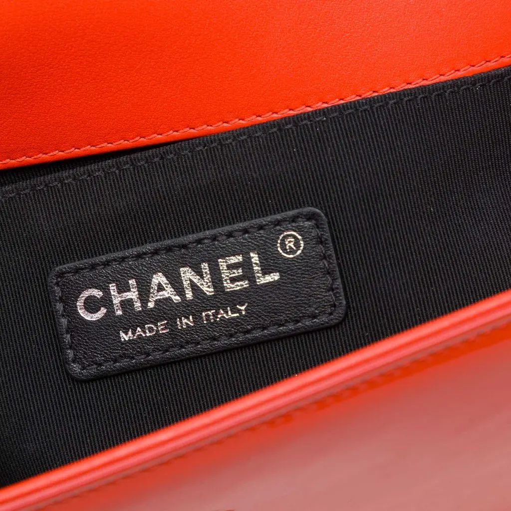 Chanel Small Quilted Patent and Acrylic Boy Flap Orange Leather Very good - Box View