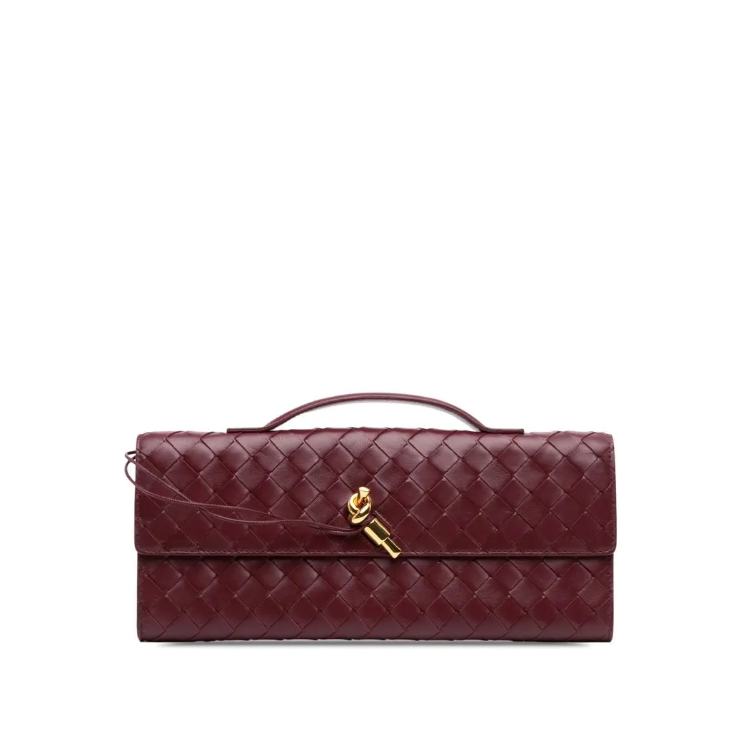 Bottega Veneta Lambskin Intrecciato Andiamo Clutch Red Leather Very good - Front View