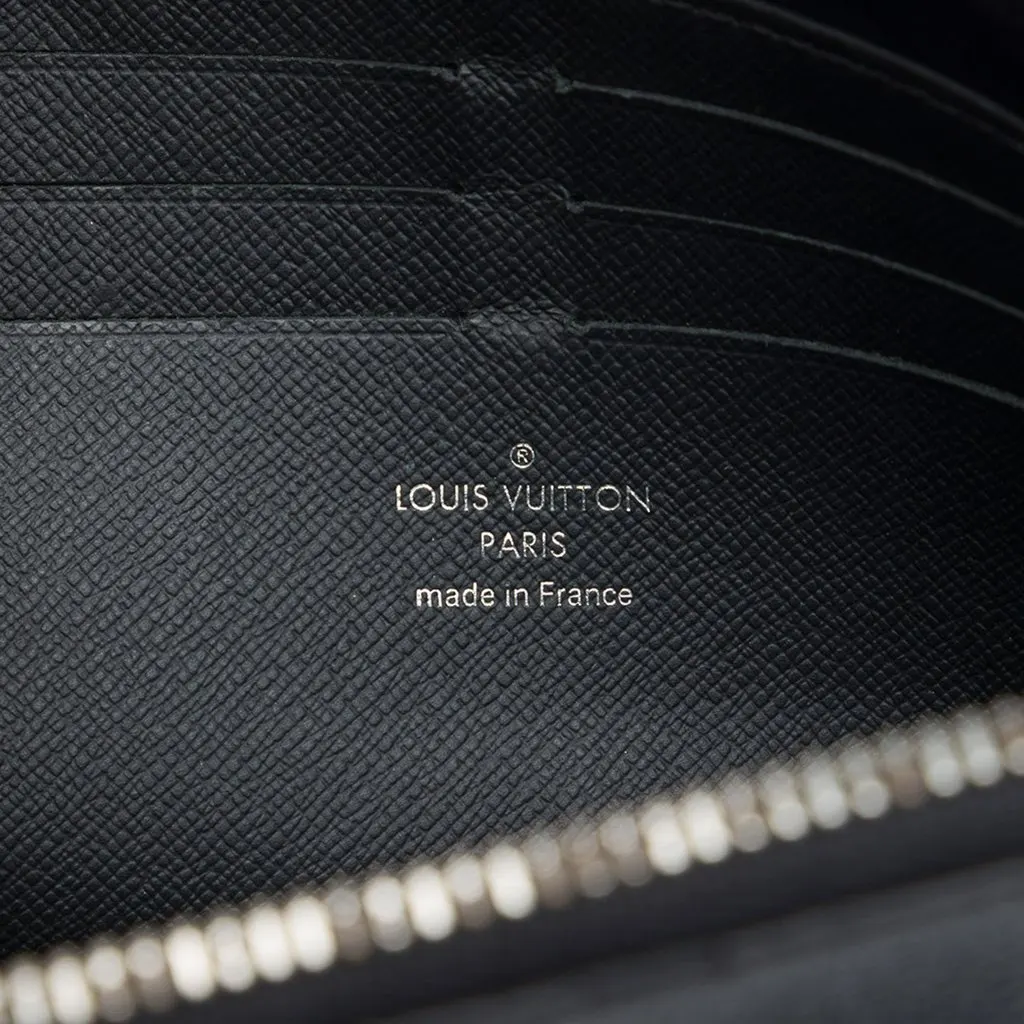 Louis Vuitton Damier Graphite Pochette Jour MM Black Good - Box View