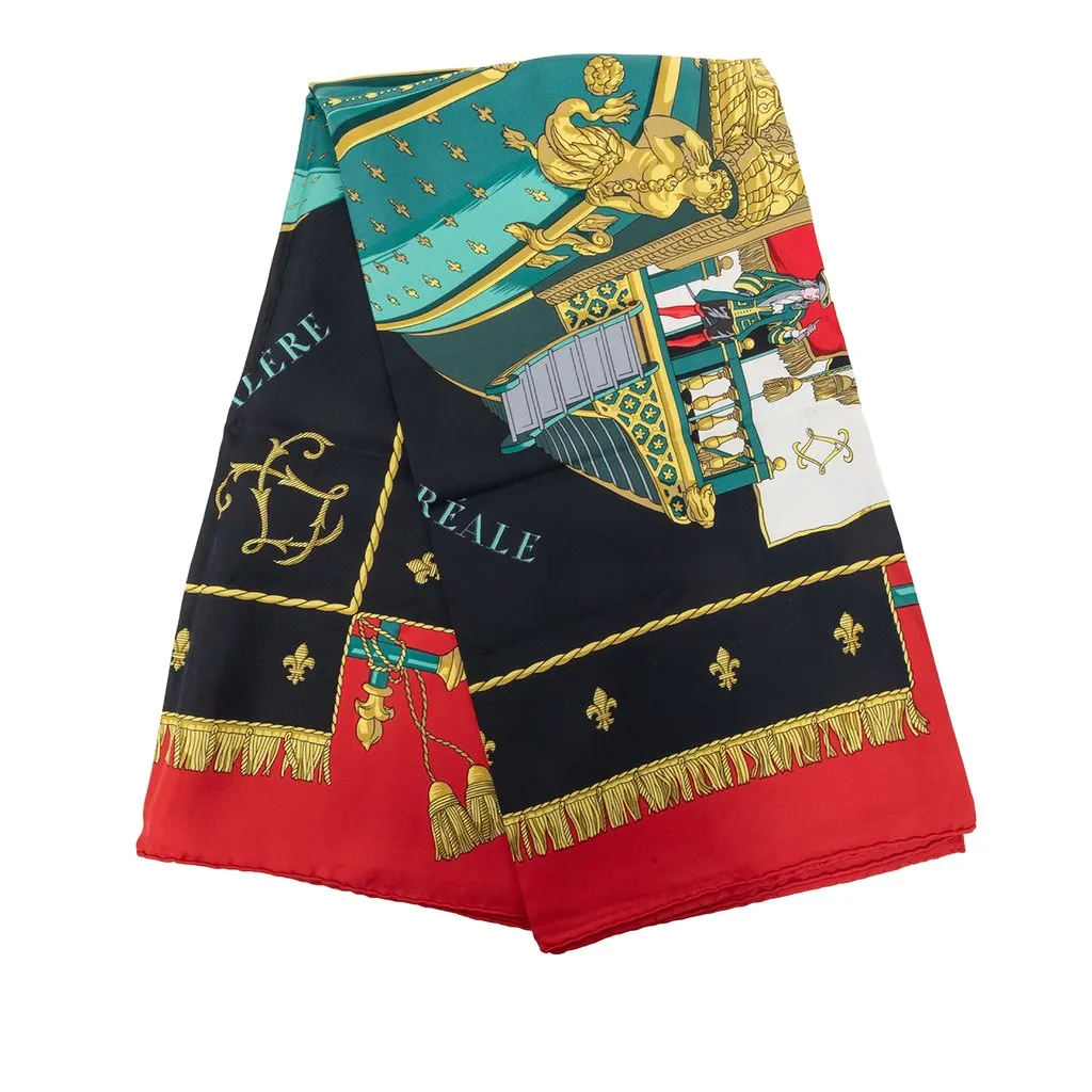 Hermès Vue Du Carrosse De La Galere La Reale Silk Scarf 90 Red Very good - Front View