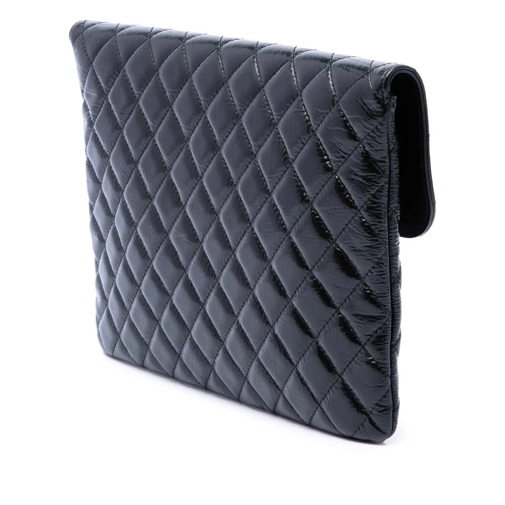 Chanel CC Quilted Patent Flap Clutch Black Leather Very good - Back View