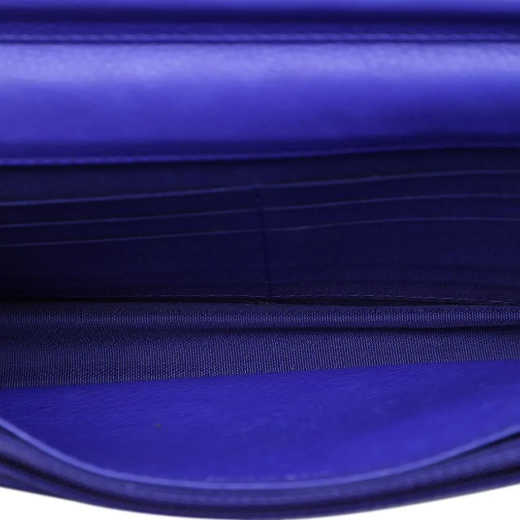 Chanel CC Quilted Calfskin Fancy Wallet On Chain Purple Leather Very good - Model View