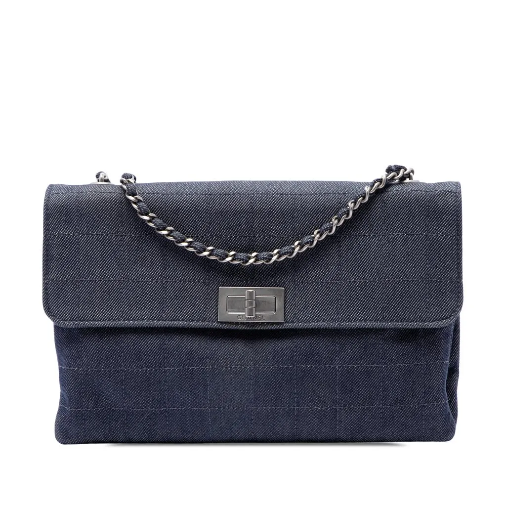 Chanel Chocolate Bar Denim Reissue 2.55 Flap Blue Very good - Front View