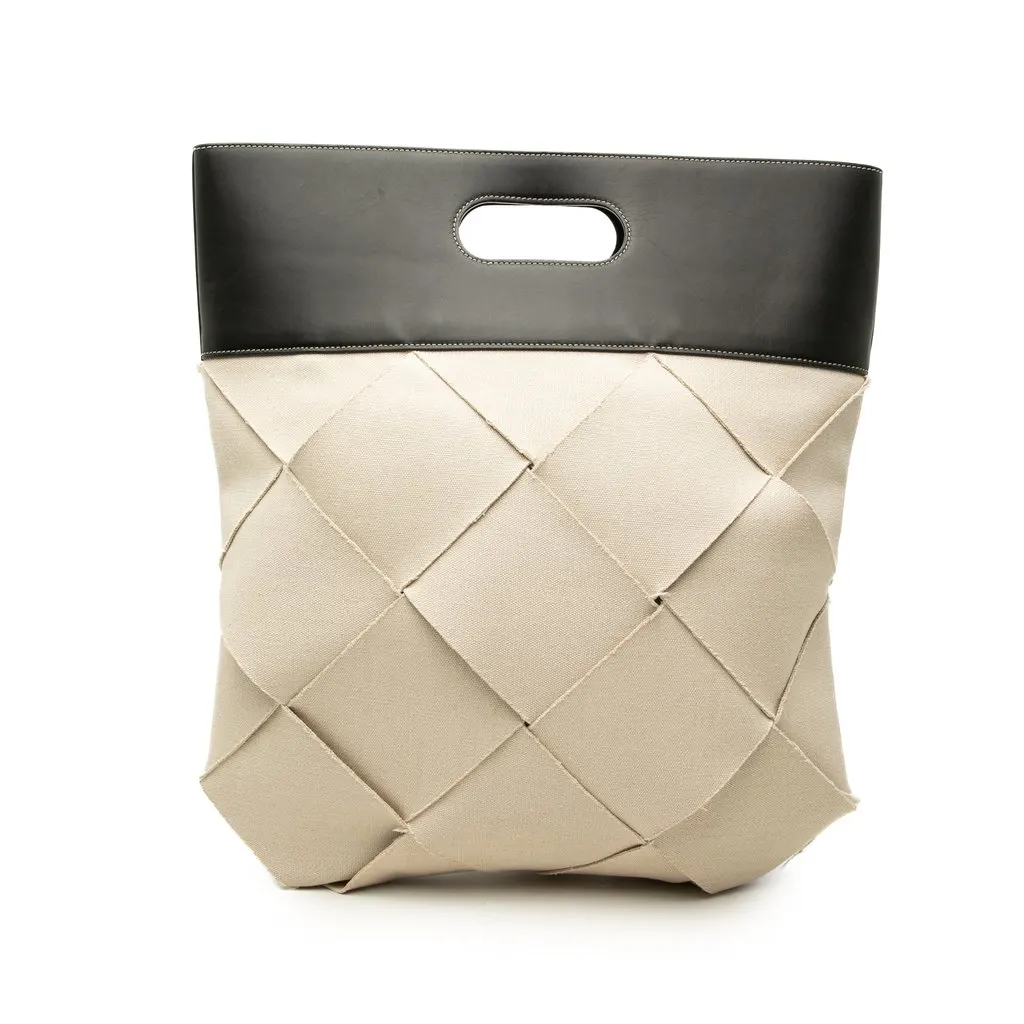 Bottega Veneta Medium Canvas Maxi Intrecciato Slip Tote Beige Canvas Very good - Front View