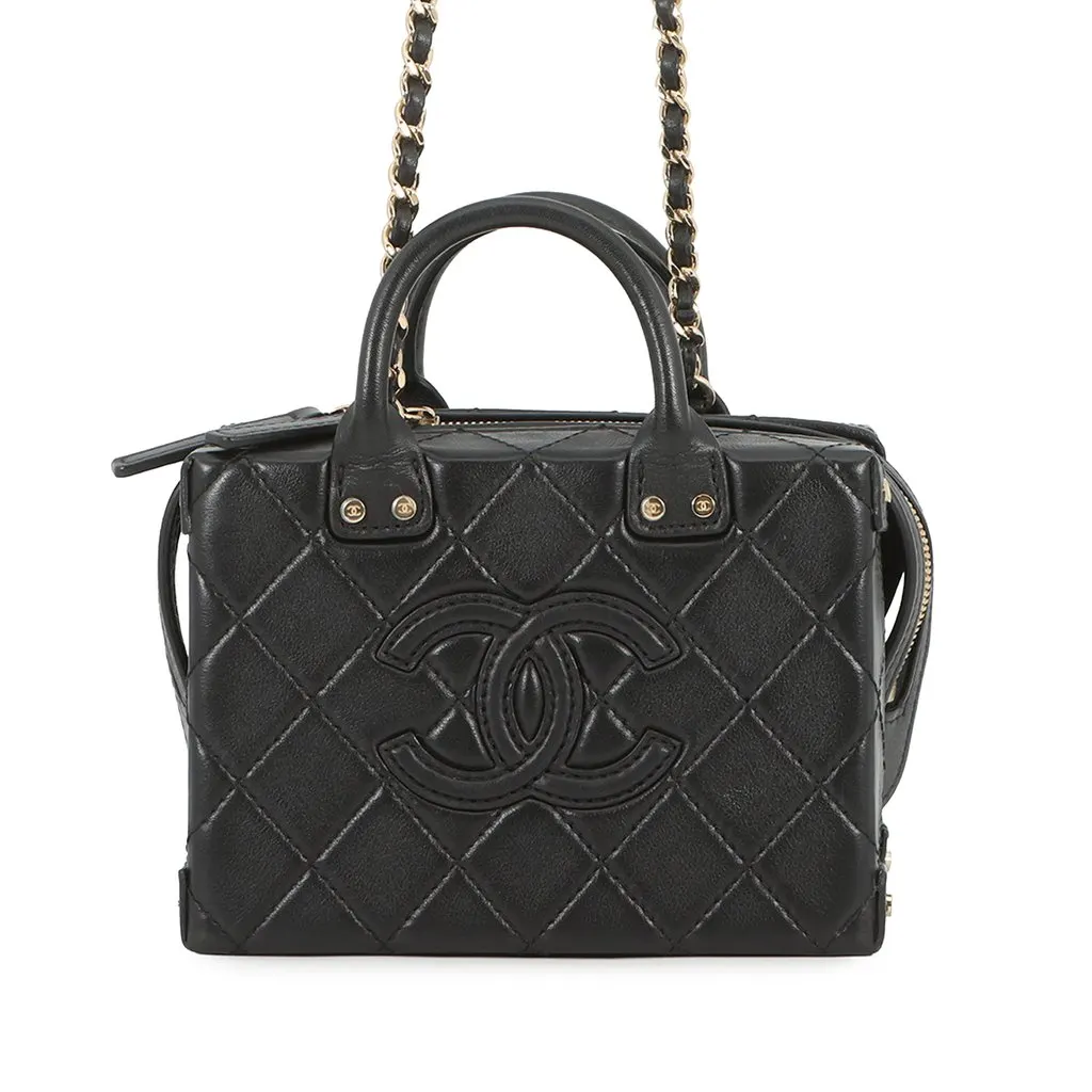 Chanel Small Quilted Calfskin Studded Square Vanity Case Black Leather Very good - Front View