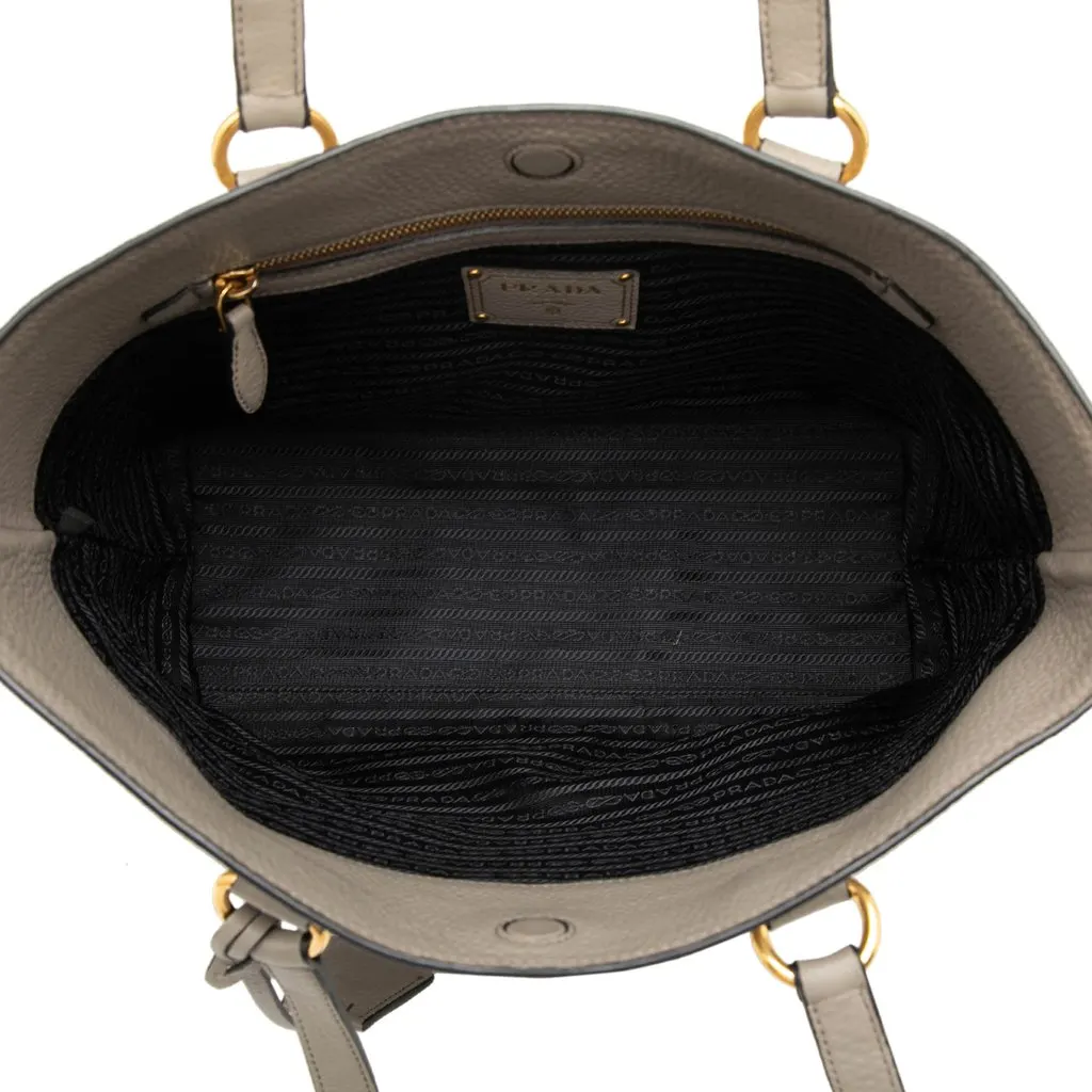 Prada Vitello Daino Canapa Logo Tote Brown Leather Very good - Model View