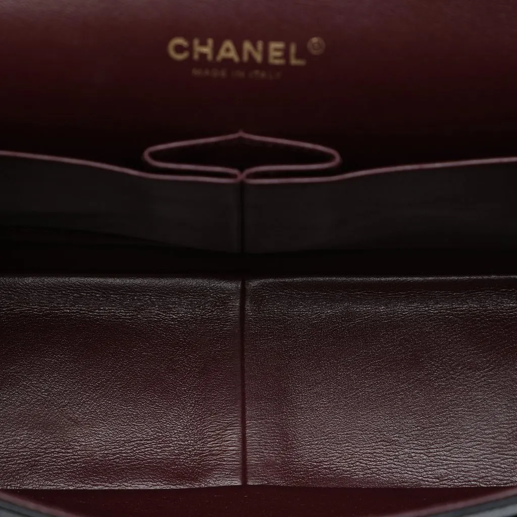 Chanel Jumbo Classic Caviar Double Flap Black Leather Very good - Model View