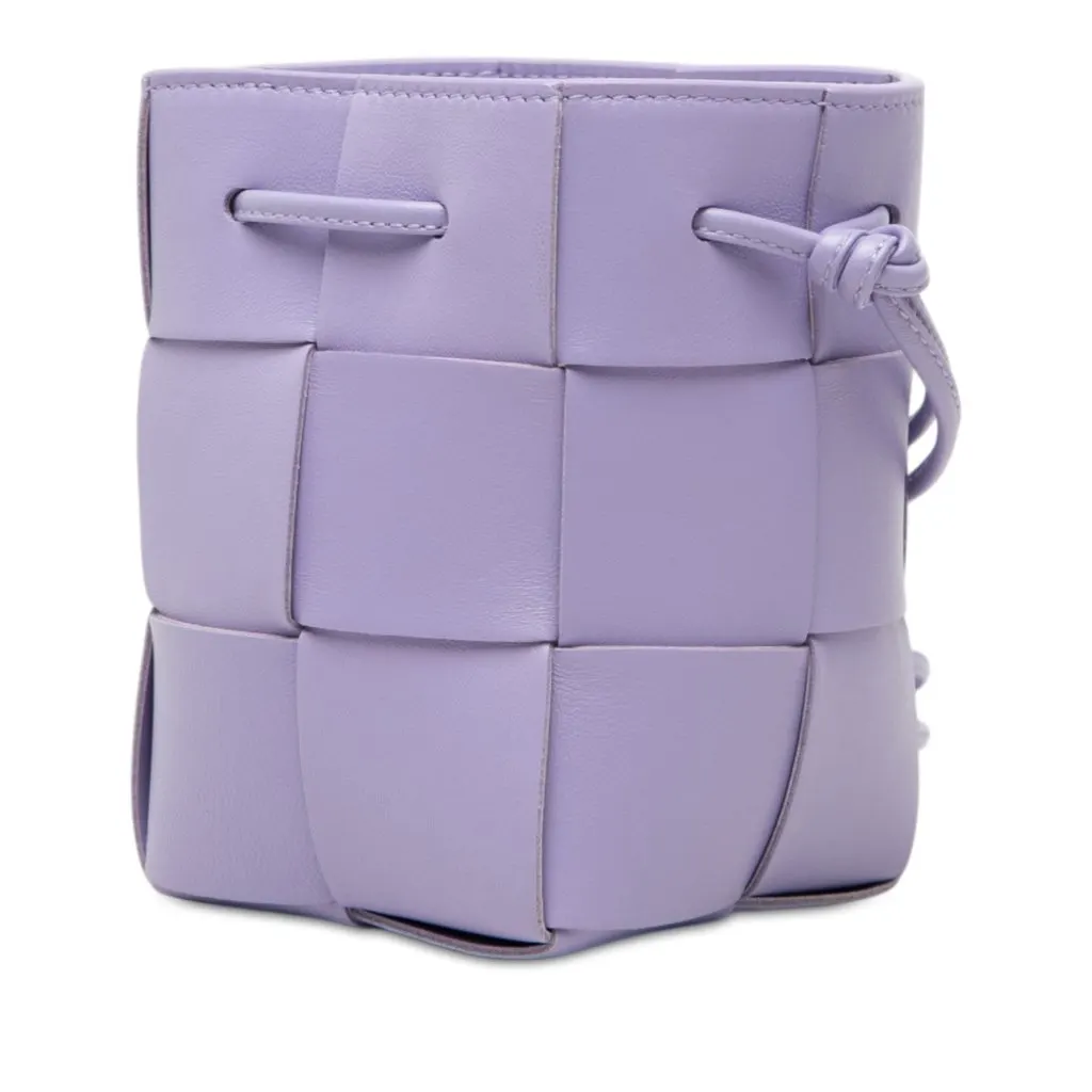 Bottega Veneta Mini Nappa Maxi Intrecciato Cassette Bucket Bag Purple Leather Very good - Back View