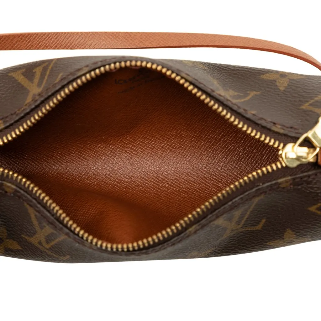 Louis Vuitton Monogram Papillon Pochette Brown Very good - Model View