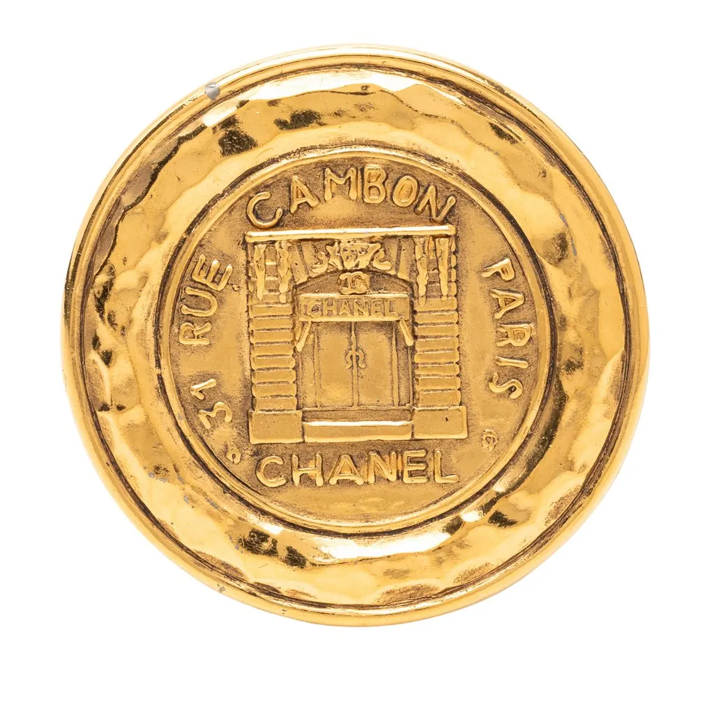 Chanel Gold Plated 31 Rue Cambon Medallion Pin Brooch Gold Metal Very good - Front View
