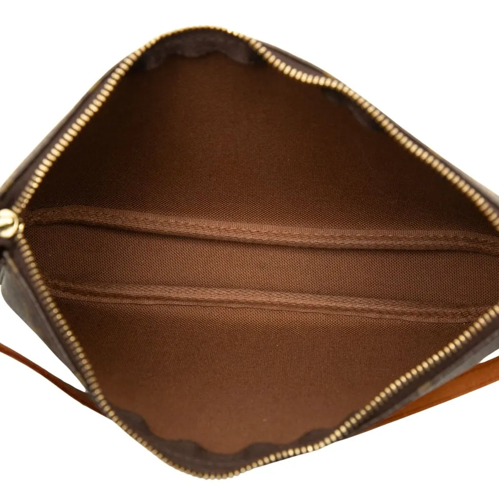 Louis Vuitton Monogram Pochette Accessoires Brown Canvas Very good - Model View